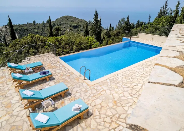 Endless Blue Lefkada Kalamíci